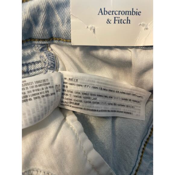 Abercrombie & Fitch Straight Mid Rise 35/20’s. NWT Light Women's Jean 28 Inseam - Picture 9 of 9
